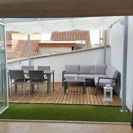 Total Attics I Valencia